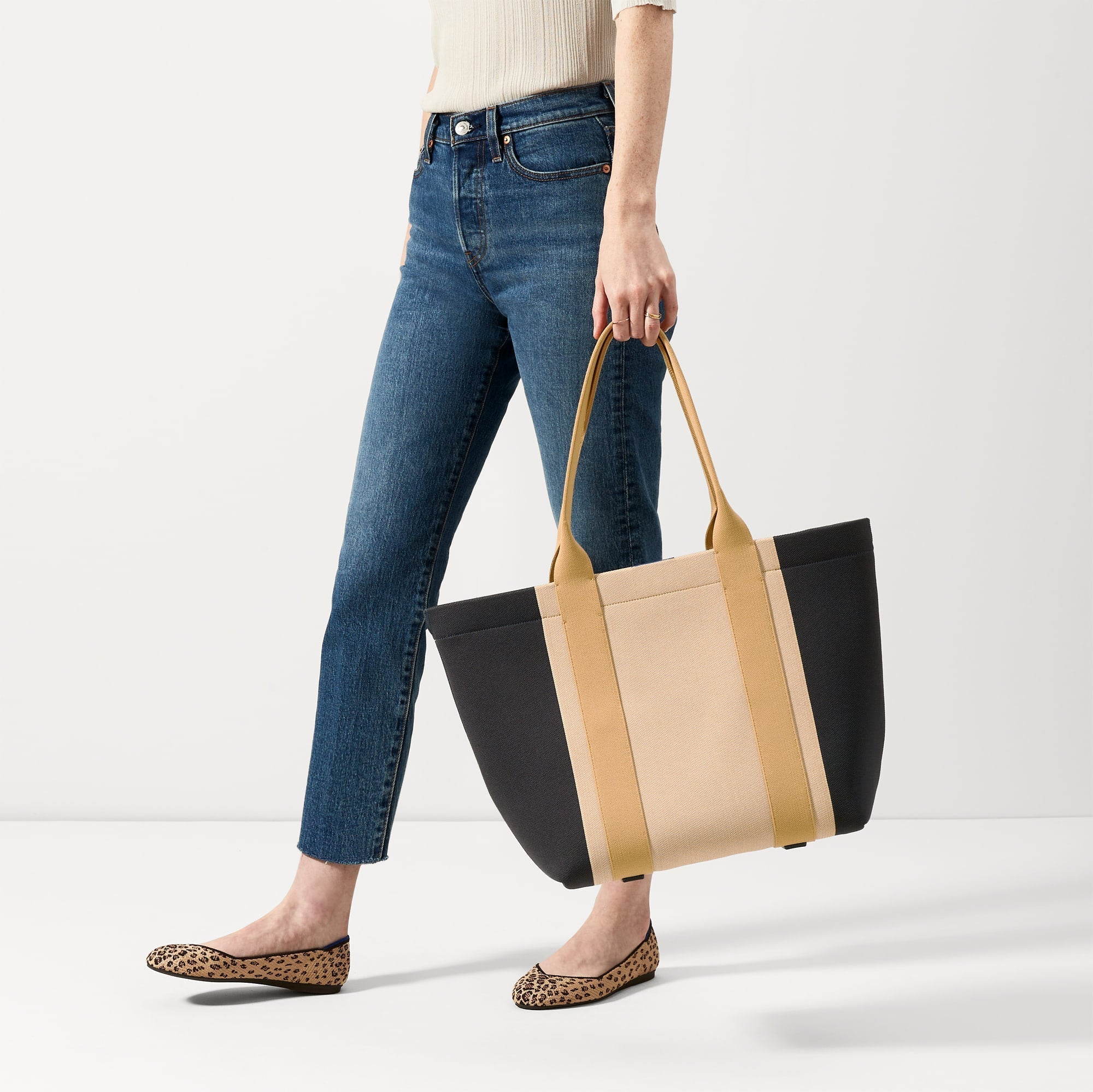 The Essential Tote - Ink and Ivory